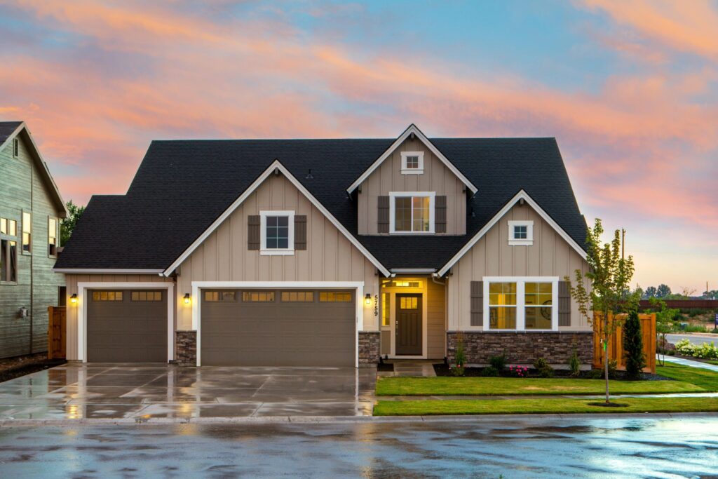 About Complete Realty